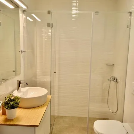 Gemini 2 Apartment Novi Sad